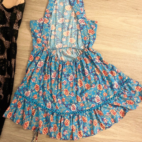Women’s Dress & Romper Bundle - Picture 5 of 7
